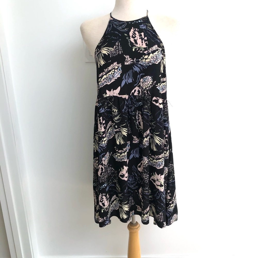 Babydoll Floral Print Halter Dress - Picture 1 of 6